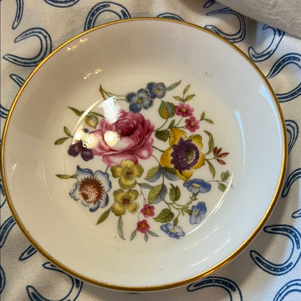 Fine Bone China
